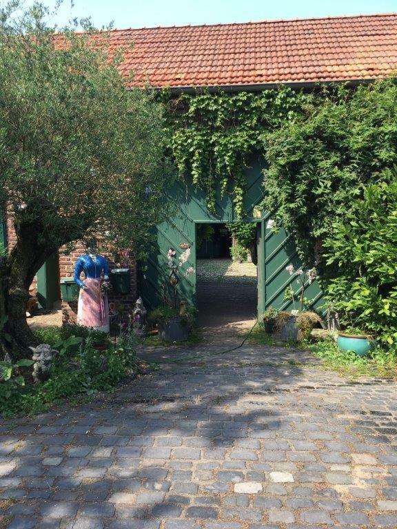 Ferienwohnung Auf Dem Sturmhof Grefrath Exterior photo